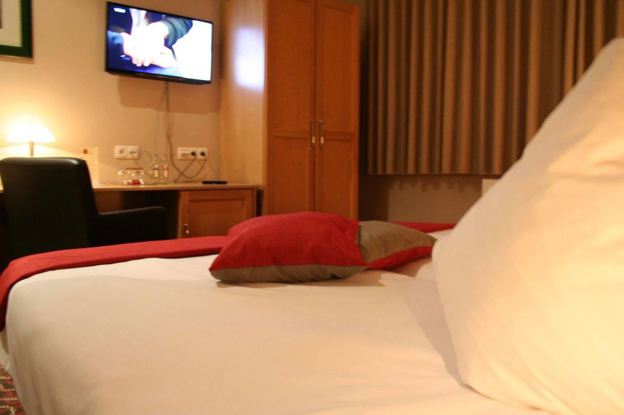 Hotel Ingredi Бре Екстер'єр фото